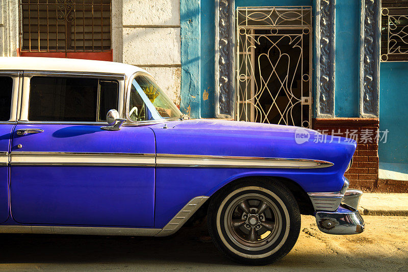 哈瓦那的古董车