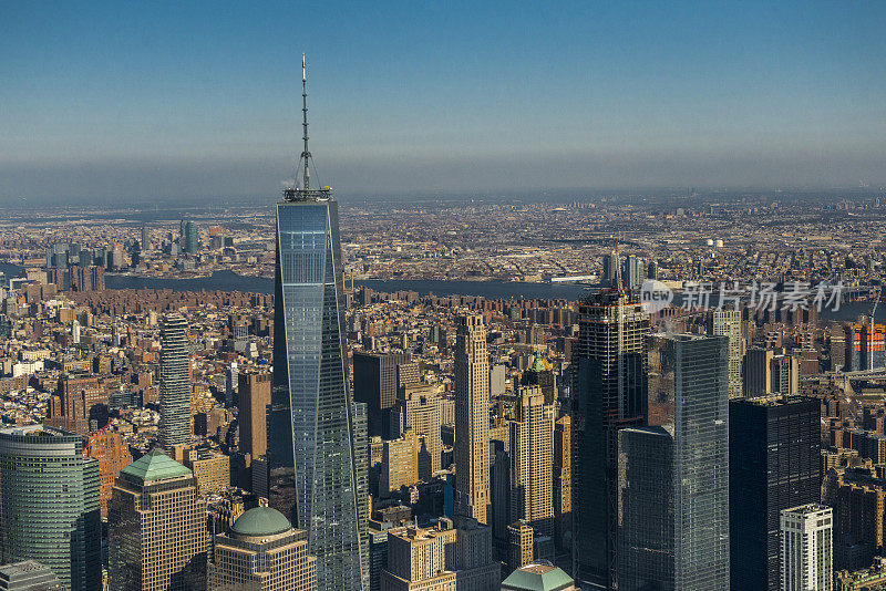 从直升机上鸟瞰纽约市曼哈顿下城