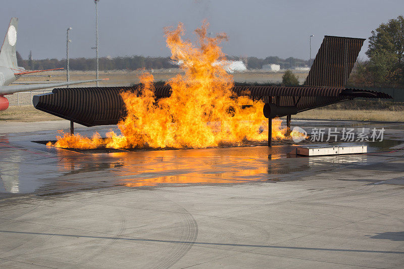 机场的消防演习