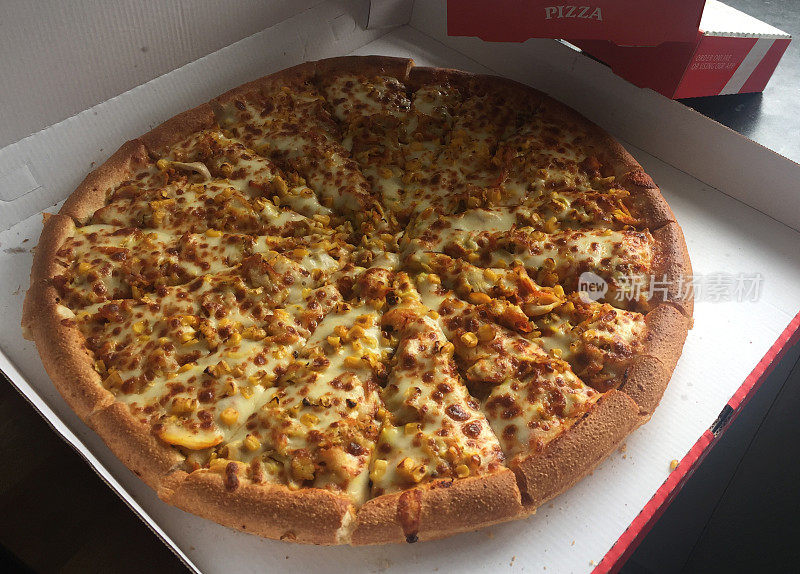 新鲜披萨