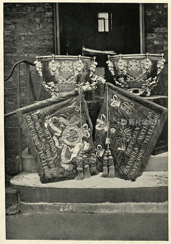 英国陆军第一生命卫队的旗帜和桶鼓