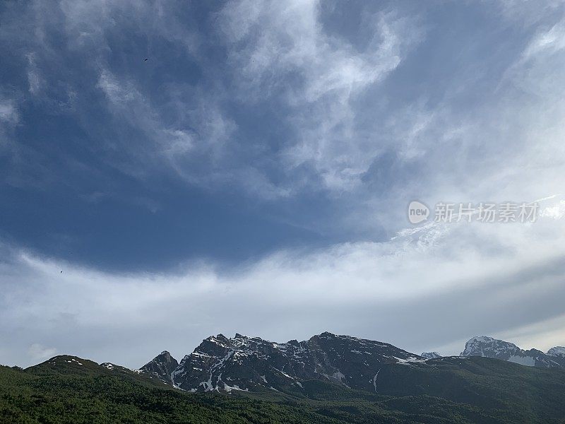 北奥塞梯-阿拉尼亚的山