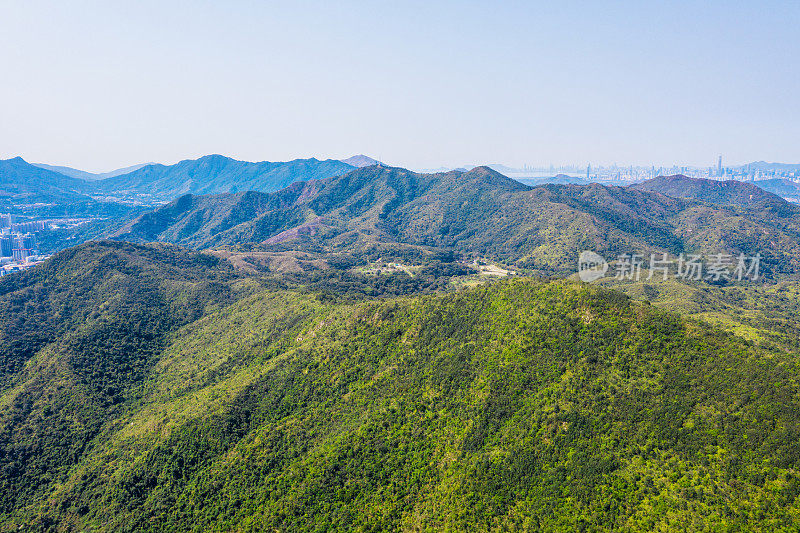 八仙岭是香港的一座山脉