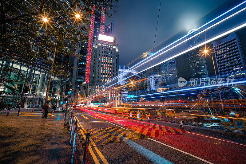 香港的光速