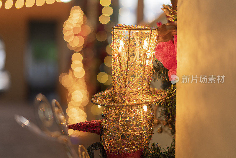 圣诞节装饰的一个房子的客厅