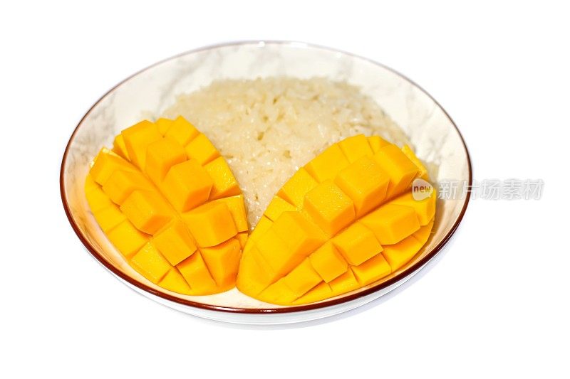 泰国甜品，芒果糯米，白色背景，孤立的概念。