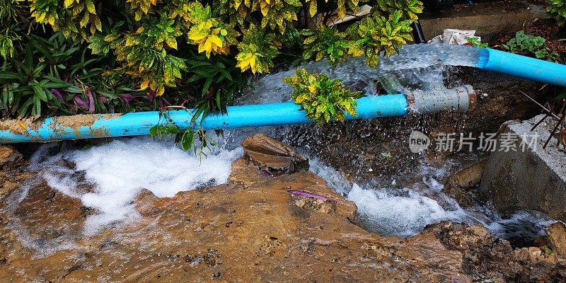 水管道破裂