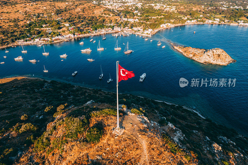 鸟瞰图Gümüşlük海湾在Bodrum土耳其