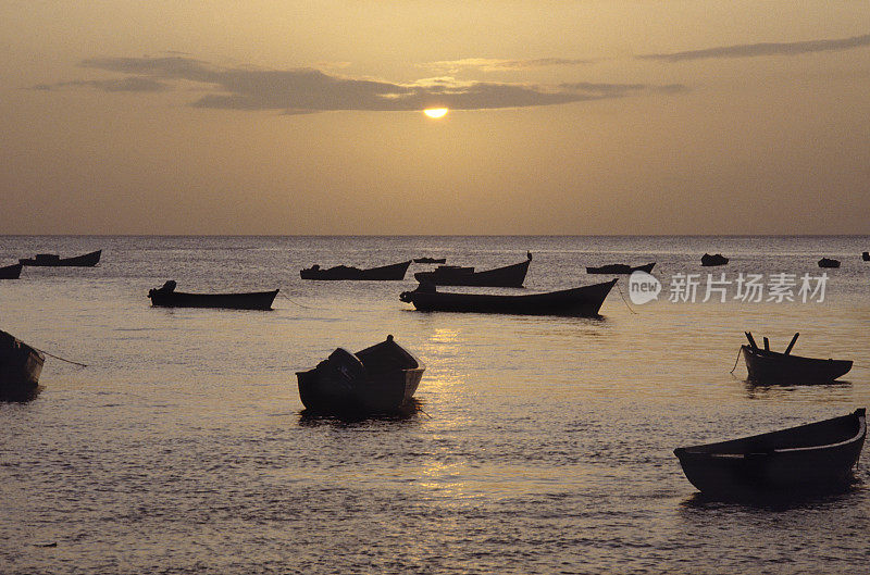 胡安·格雷戈湾的渔船