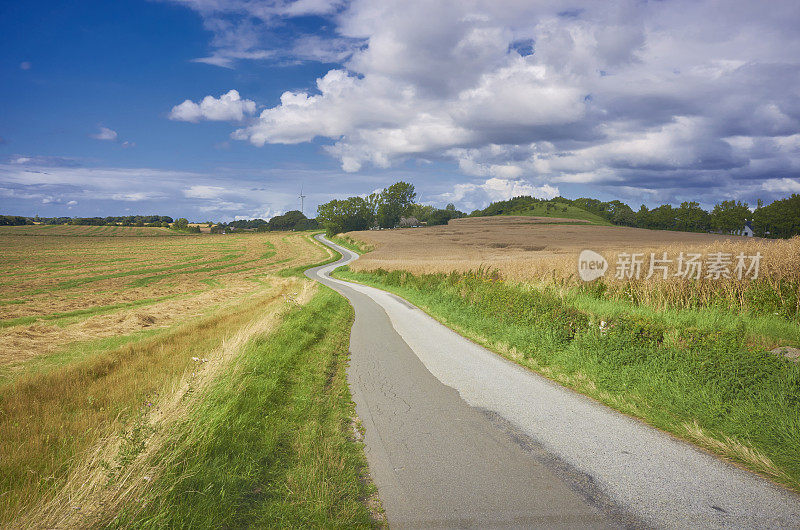 单车道乡村公路