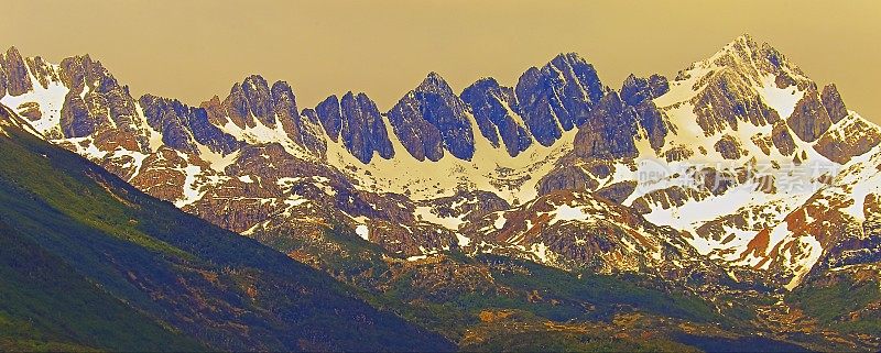 德纳瓦里诺山脉，威廉姆斯港-火地岛，智利