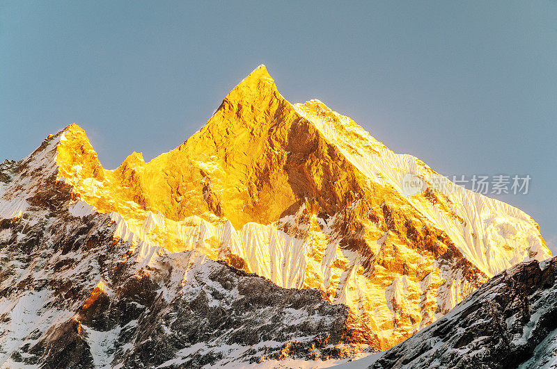 Machapuchare(鱼尾山)日落，尼泊尔
