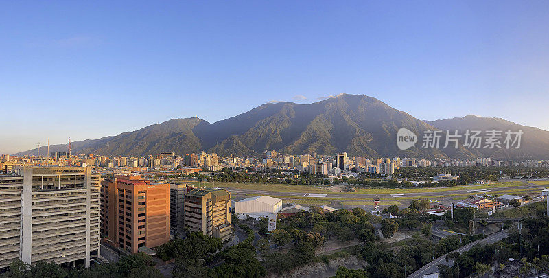 早晨的加拉加斯全景