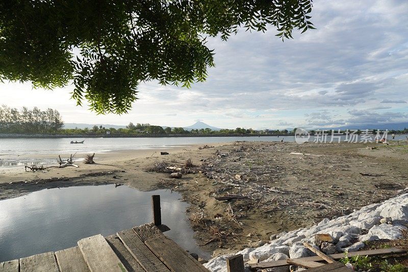 全景海滩场景