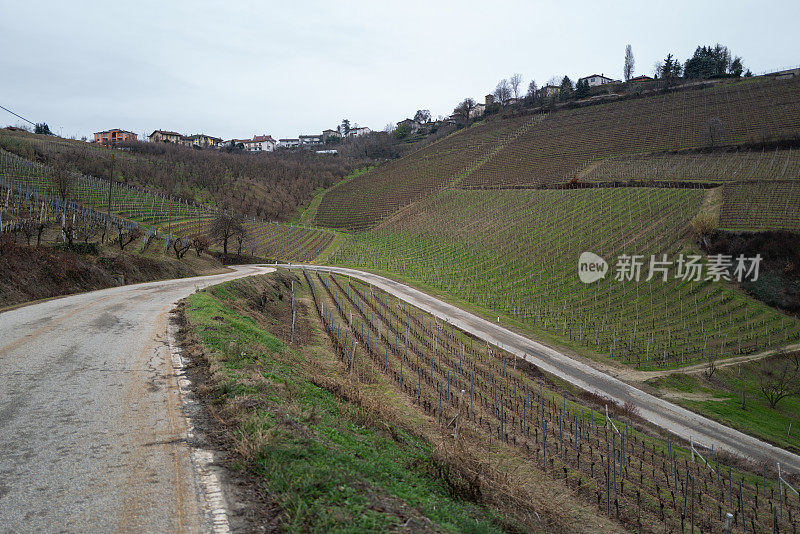 典型的朗河意大利风景