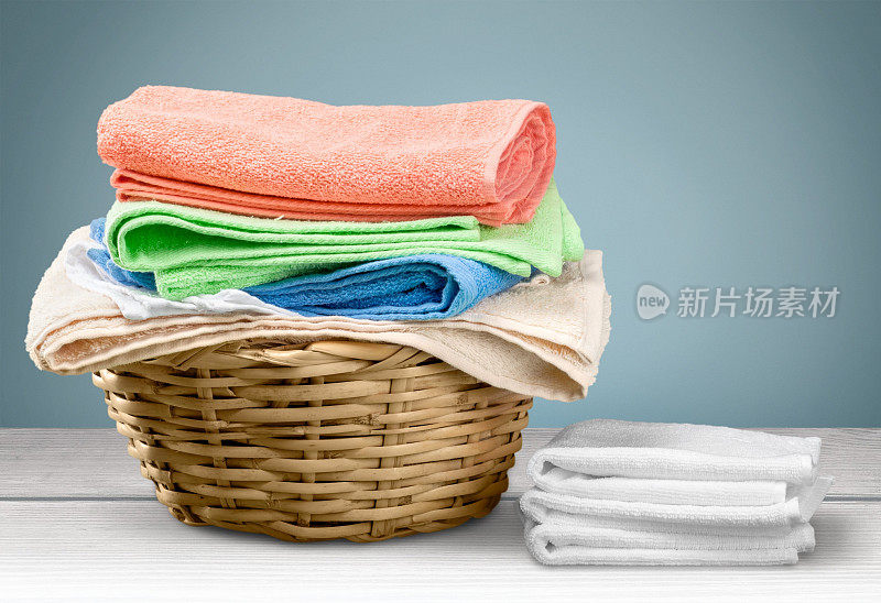 洗衣、毛巾、洗衣篮