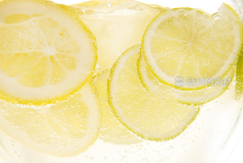 柠檬，酸橙和汽水