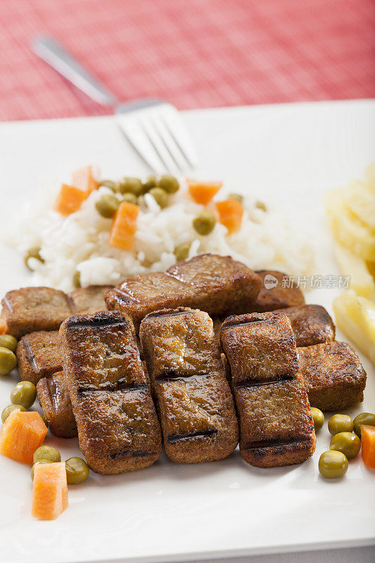 鸡肉丸烤肉串