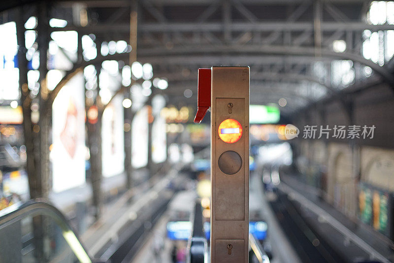 中央车站-信号灯