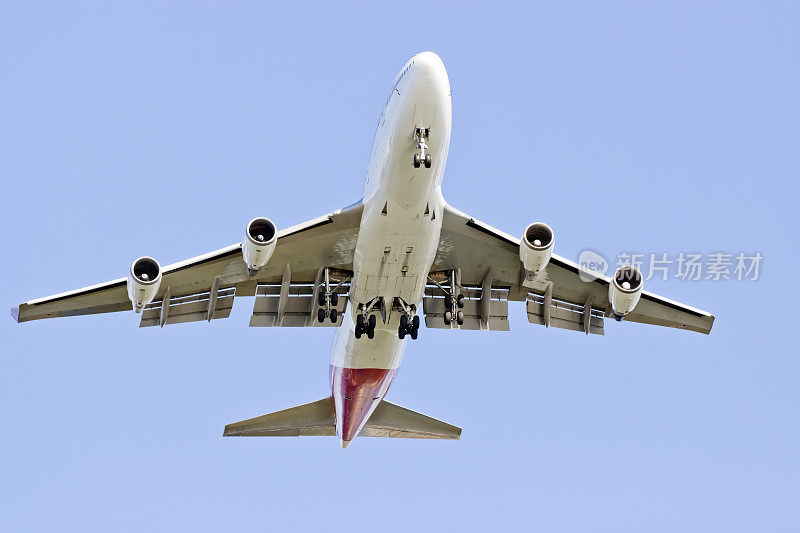 空中客车A380迎蓝天，拷贝空间