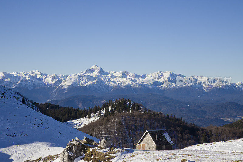 朱利安・阿尔卑斯山，特里格拉夫