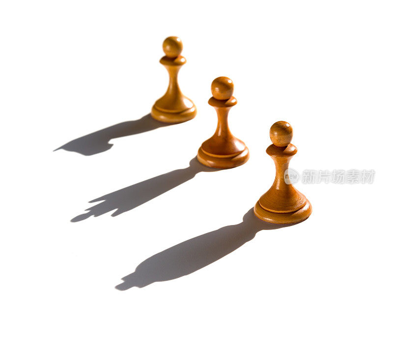 棋局三兵投王后、国王和骑士影子概念的力量和抱负