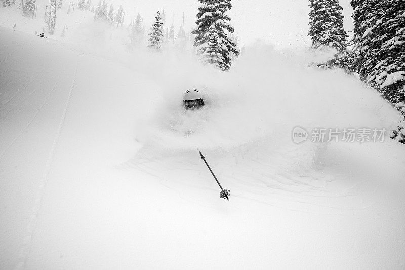 粉滑雪