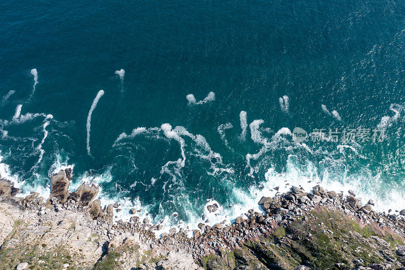 南非多岩石的海岸线