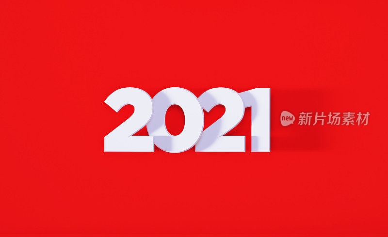 白色2021坐在红色背景上