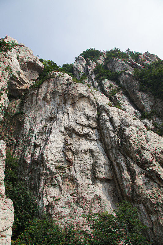 中国河南省嵩山少林寺国家公园的自然景观