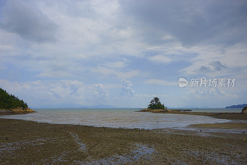 湖春川