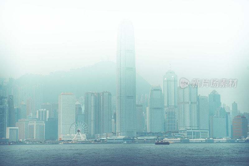 香港维多利亚港能见度低