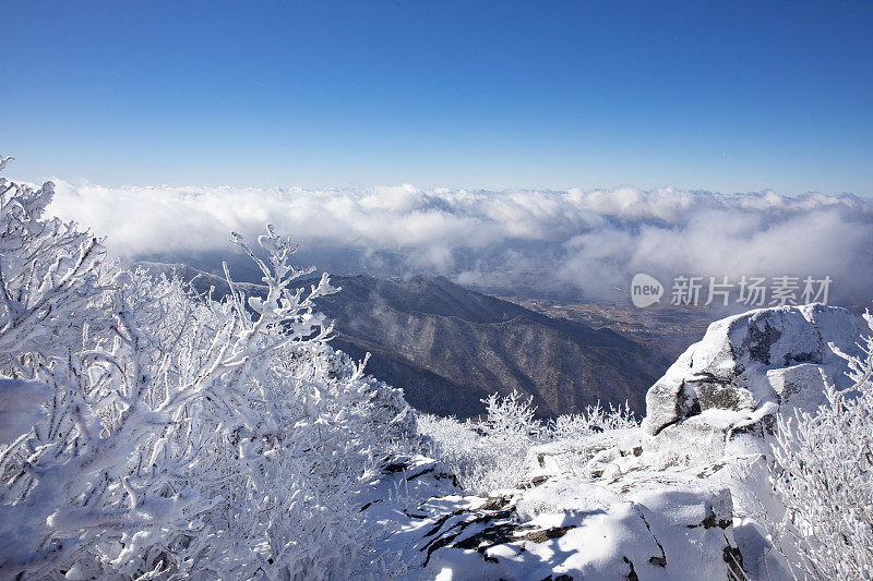 德奥玉山雪景