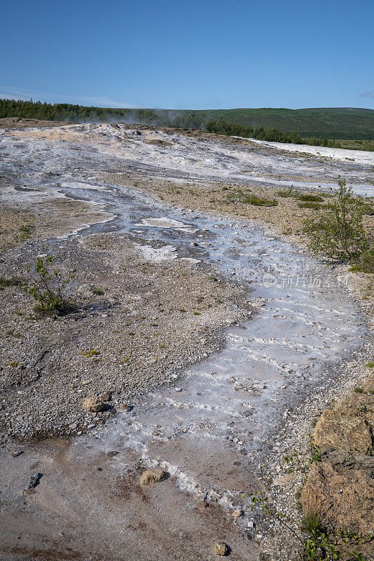 热河在Geotherman地区在Haukadalur山谷Reykjavík，冰岛东部。