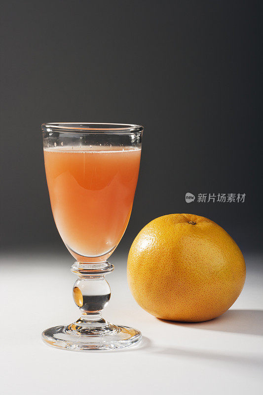 葡萄柚和果汁