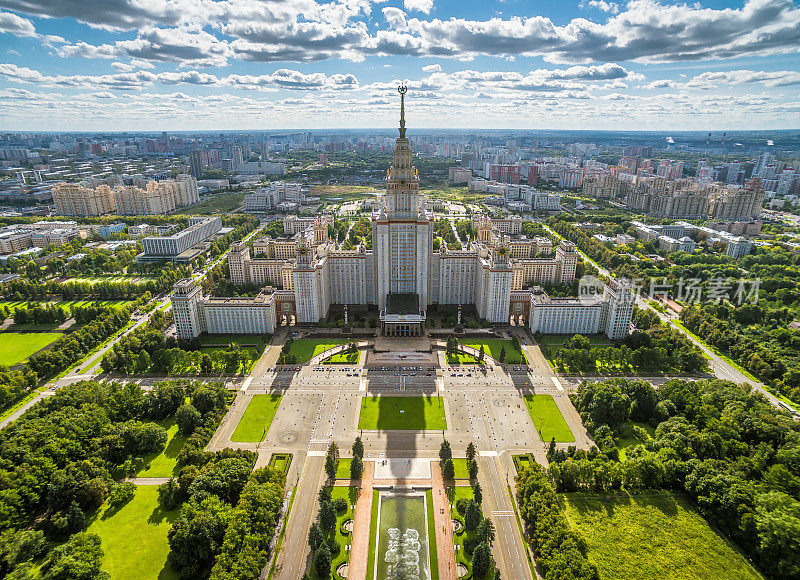 莫斯科国立大学鸟瞰图