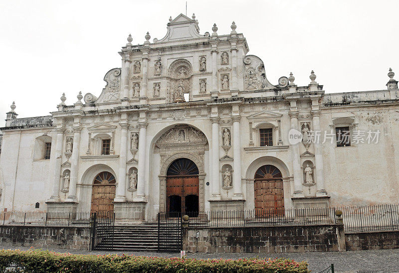 危地马拉安提瓜大教堂全景
