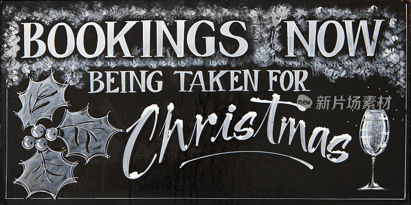 餐厅黑板上的圣诞签名书
