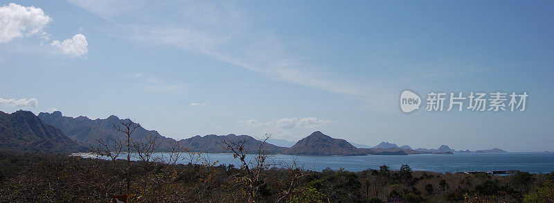 科莫多岛海湾景观，印度尼西亚