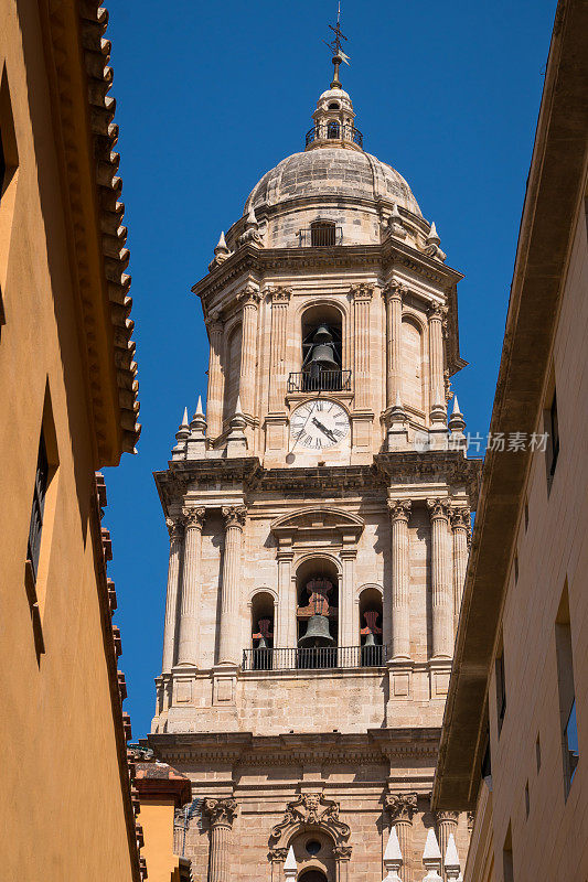 Málaga大教堂的街景