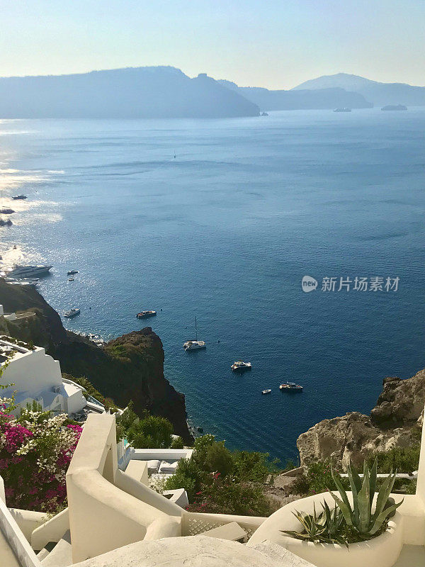 希腊-圣托里尼岛-伊亚村全景