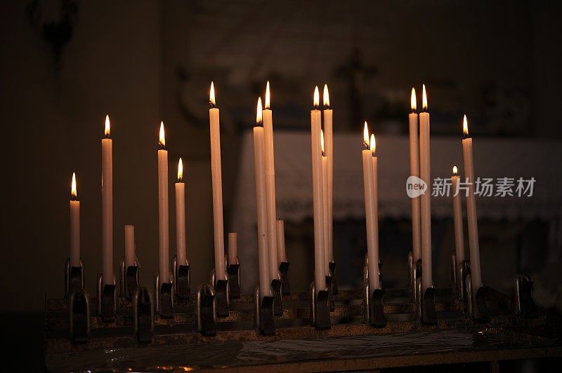 献祭的蜡烛