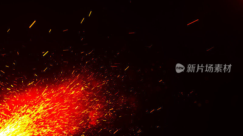 火红的火花在黑暗的背景上。发光的火花向上飞。逼真的火焰，火花和火焰。黄色和红色的光效果。火红的橙色发光的飞行粒子在黑色的背景在4k