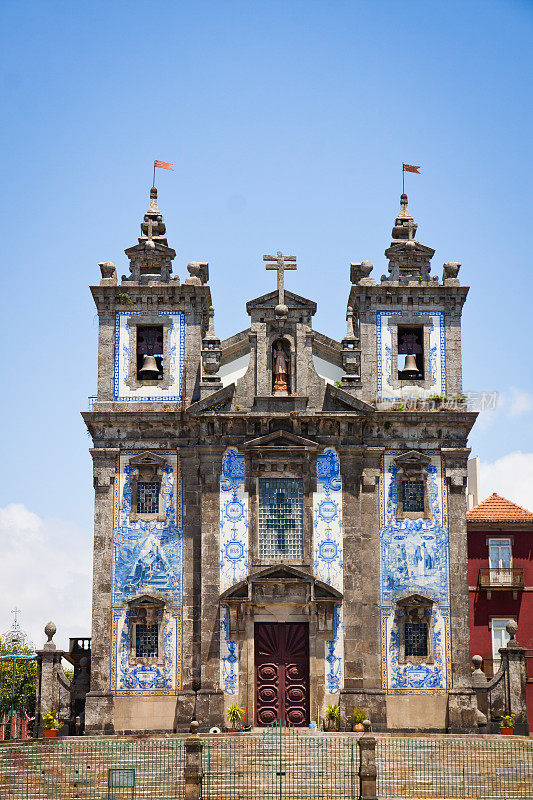 葡萄牙波尔图的圣伊尔德丰索教堂