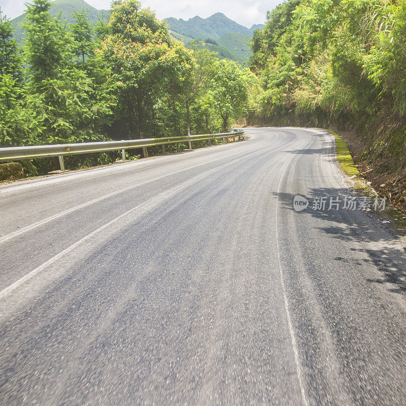 高速公路的背景