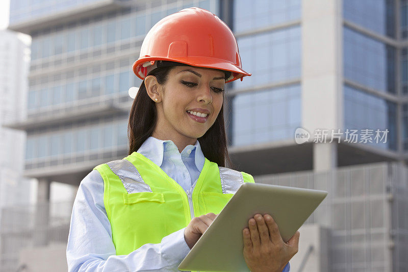 建筑工地女建筑师