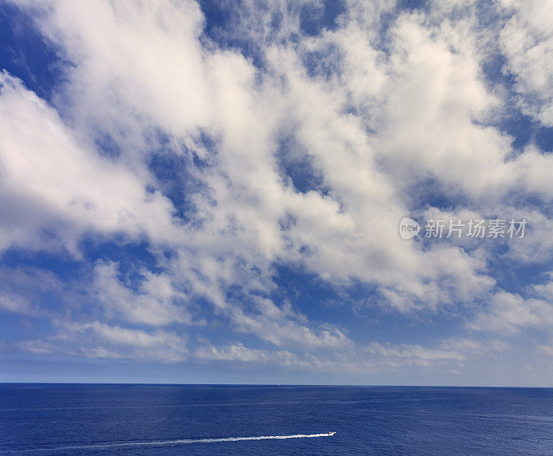 地中海上空的云图