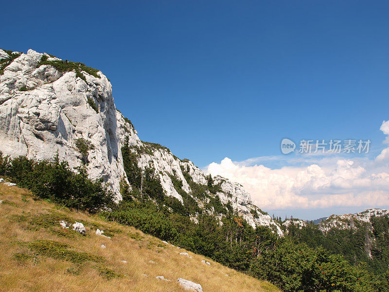 Velebit山景