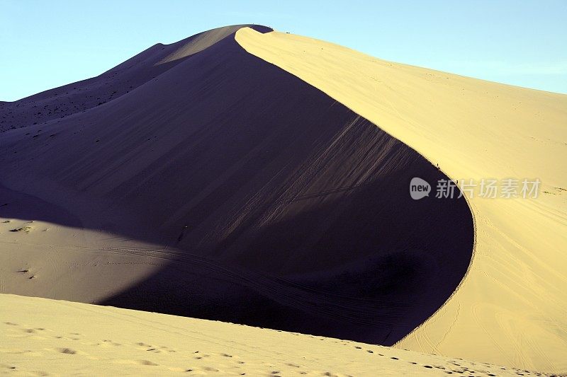 中国甘肃省敦煌名沙山