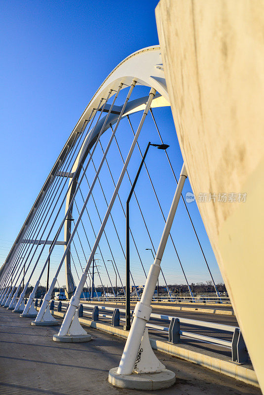 洛瑞大道桥在明尼阿波利斯-建筑细节